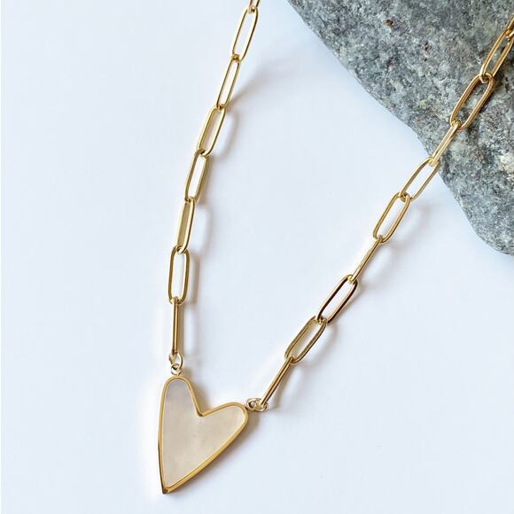 NEW Abstract Heart Mother Of Pearl Layering Necklace - Picture 5 of 12